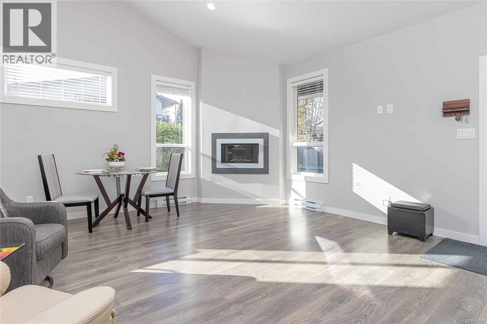 545 Rowan Ave, Parksville, British Columbia  V9P 1H3 - Photo 7 - 1017697