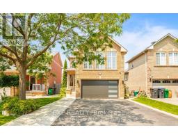 52 SUNNY GLEN CRESCENT, Brampton, Ontario