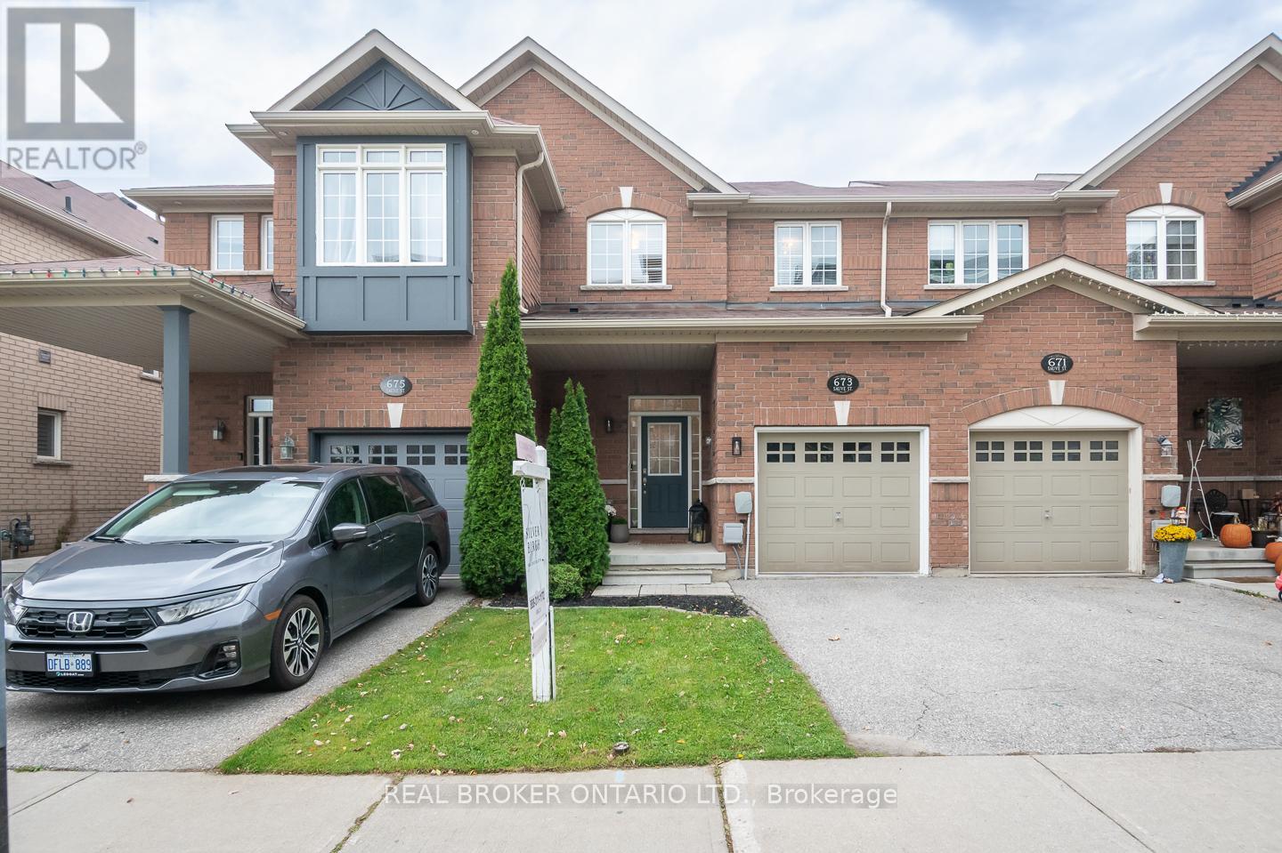 673 SAUVE STREET, Milton, Ontario