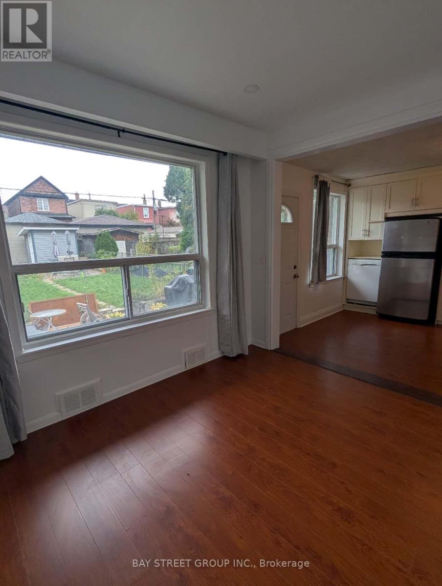 209 Silverthorn Avenue N, Toronto, Ontario  M6N 3K2 - Photo 11 - W12472001