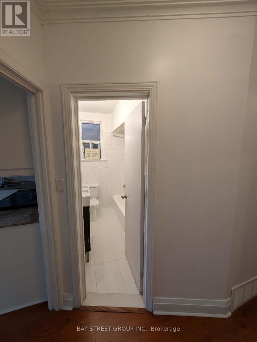 209 Silverthorn Avenue N, Toronto, Ontario  M6N 3K2 - Photo 15 - W12472001