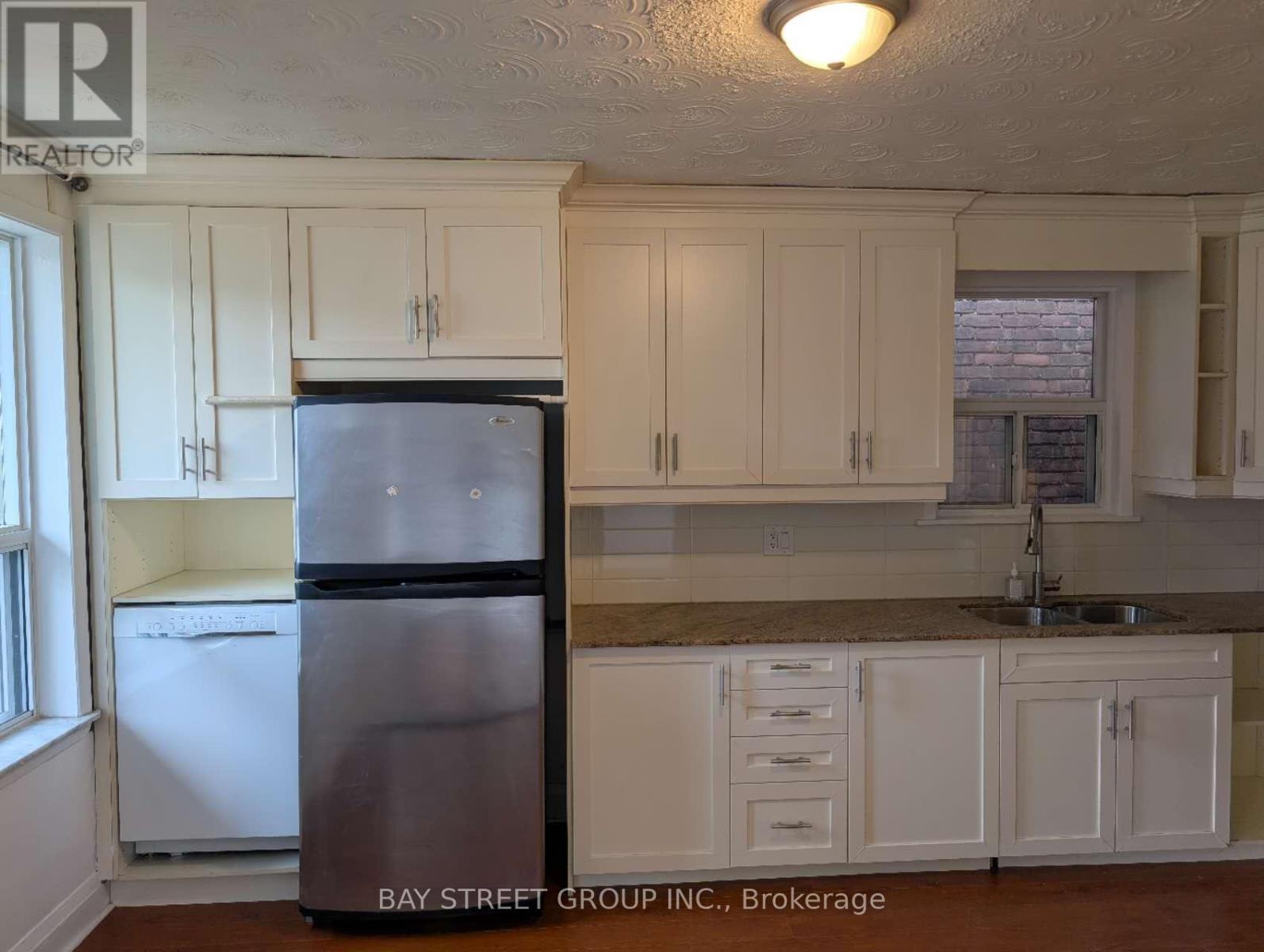 209 Silverthorn Avenue N, Toronto, Ontario  M6N 3K2 - Photo 3 - W12472001