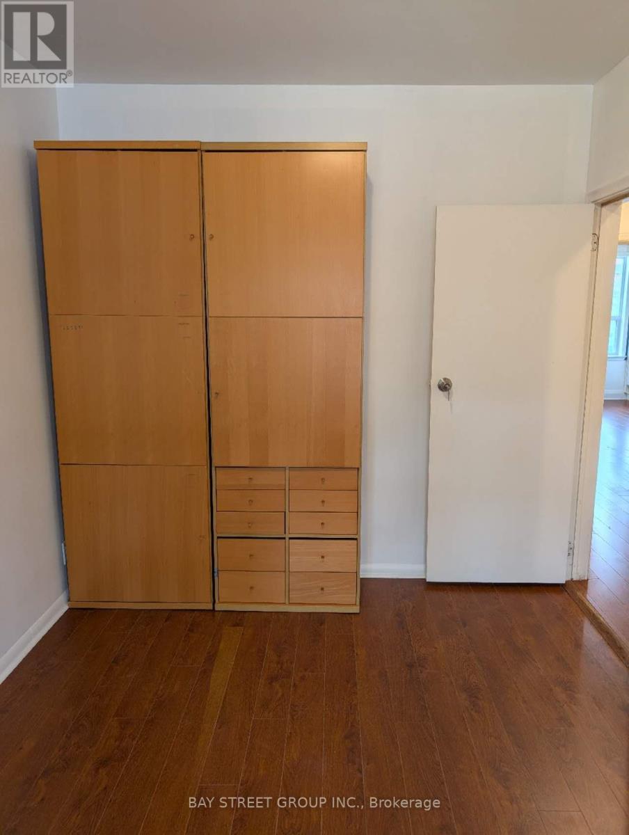 209 Silverthorn Avenue N, Toronto, Ontario  M6N 3K2 - Photo 30 - W12472001