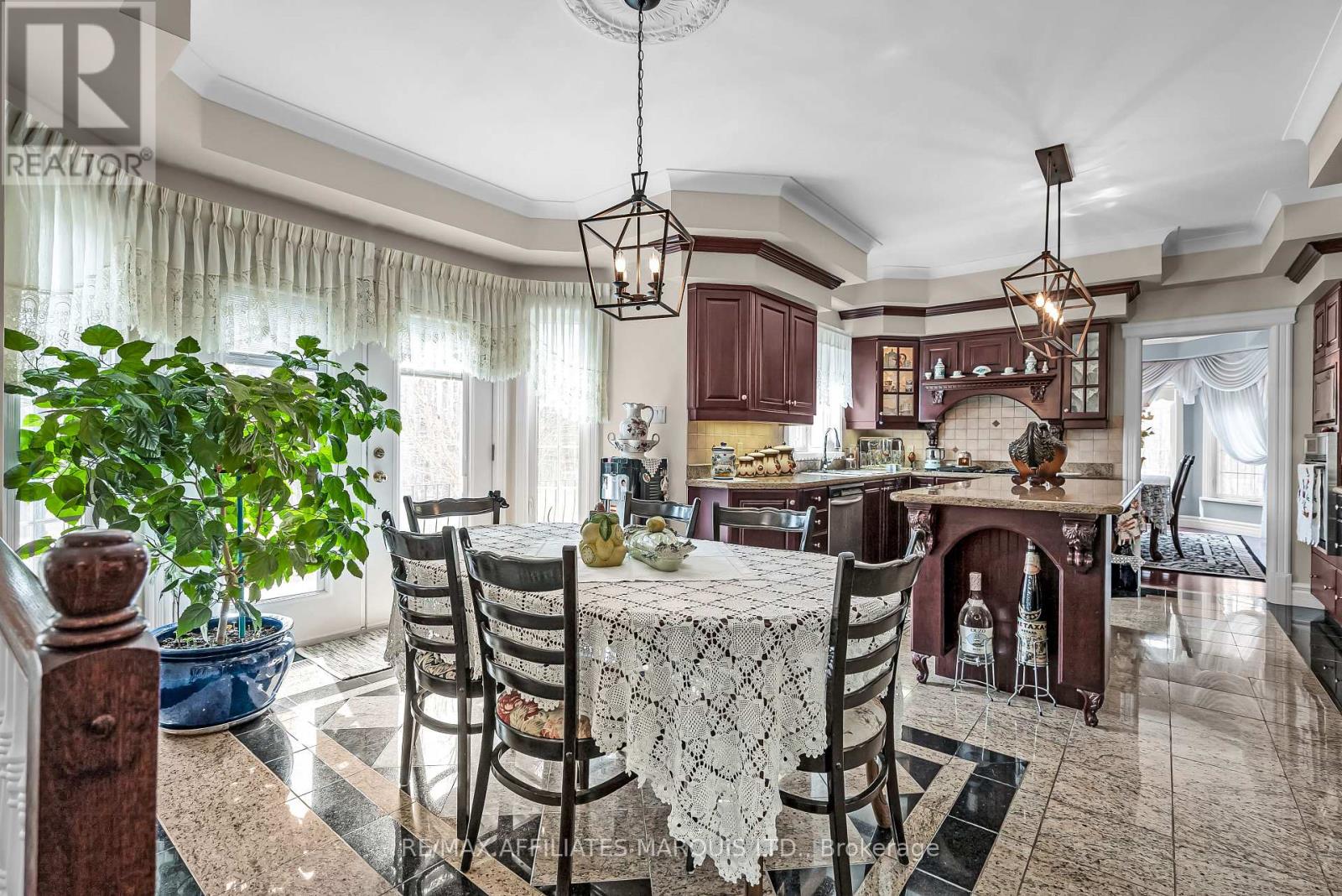 16935 Beaver Dam Drive, South Stormont, Ontario  K0C 1P0 - Photo 18 - X12472111