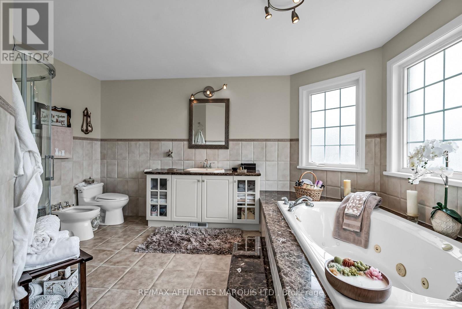 16935 Beaver Dam Drive, South Stormont, Ontario  K0C 1P0 - Photo 36 - X12472111