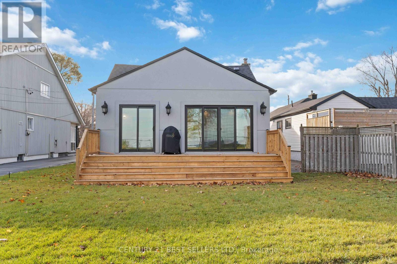 599 Beach Boulevard, Hamilton, Ontario  L8H 6X8 - Photo 40 - X12471947