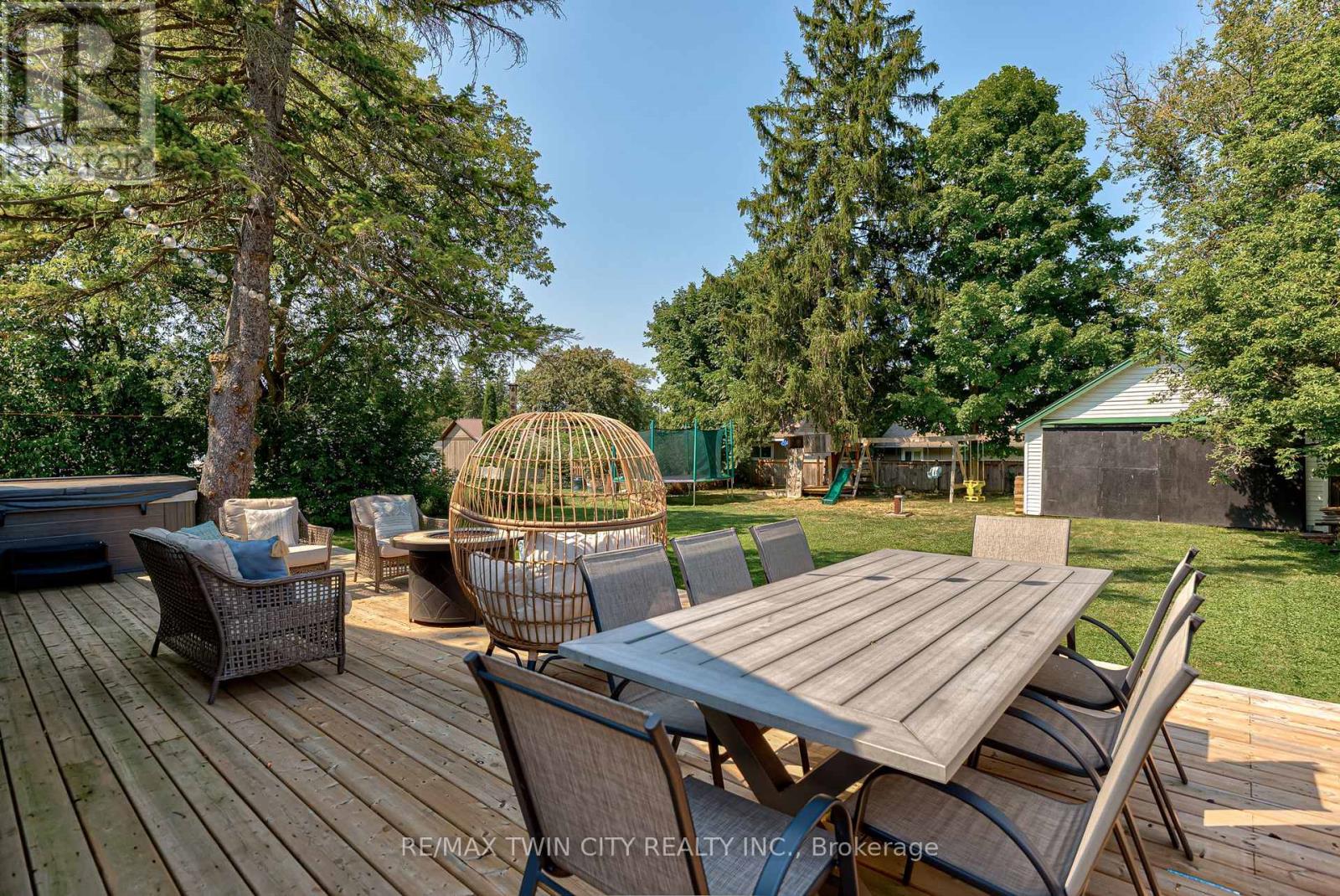 22 River Street, Woolwich, Ontario  N0B 1K0 - Photo 23 - X12471950