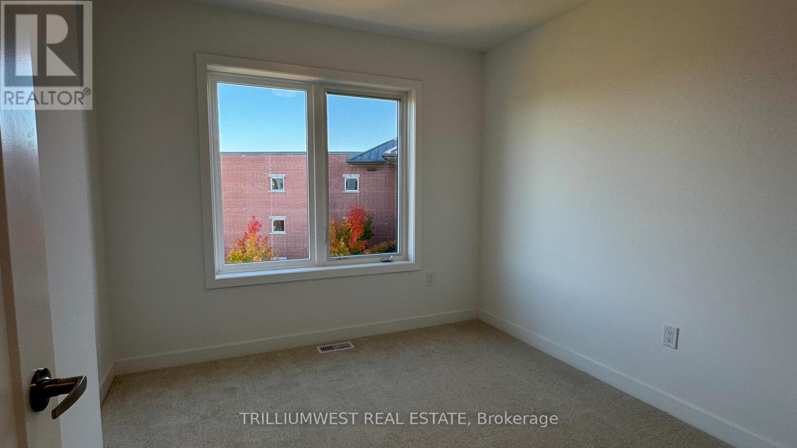 108 - 940 St. David Street N, Centre Wellington, Ontario  N1M 2W3 - Photo 24 - X12471999