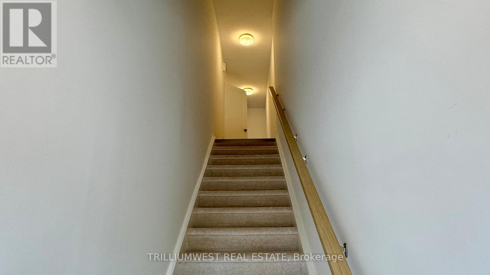 108 - 940 St. David Street N, Centre Wellington, Ontario  N1M 2W3 - Photo 5 - X12471999