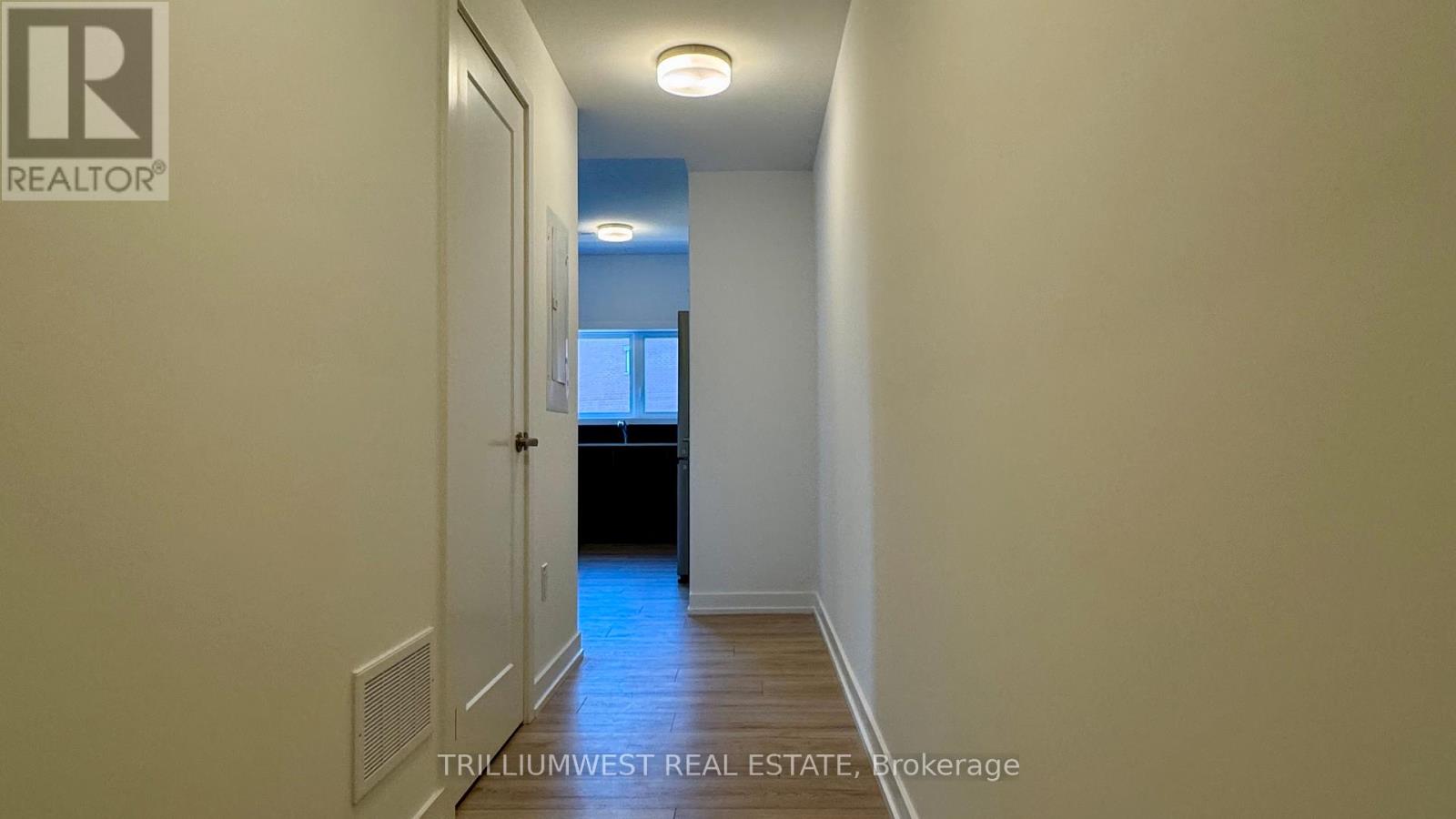 108 - 940 St. David Street N, Centre Wellington, Ontario  N1M 2W3 - Photo 6 - X12471999