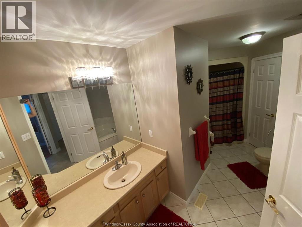 722 Newport Crescent, Windsor, Ontario  N9E 4Z6 - Photo 16 - 25026592