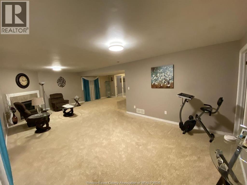 722 Newport Crescent, Windsor, Ontario  N9E 4Z6 - Photo 21 - 25026592