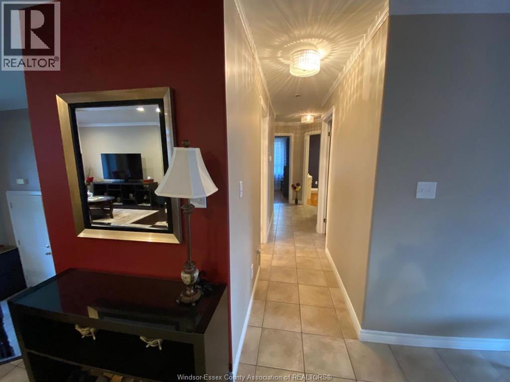 722 Newport Crescent, Windsor, Ontario  N9E 4Z6 - Photo 7 - 25026592