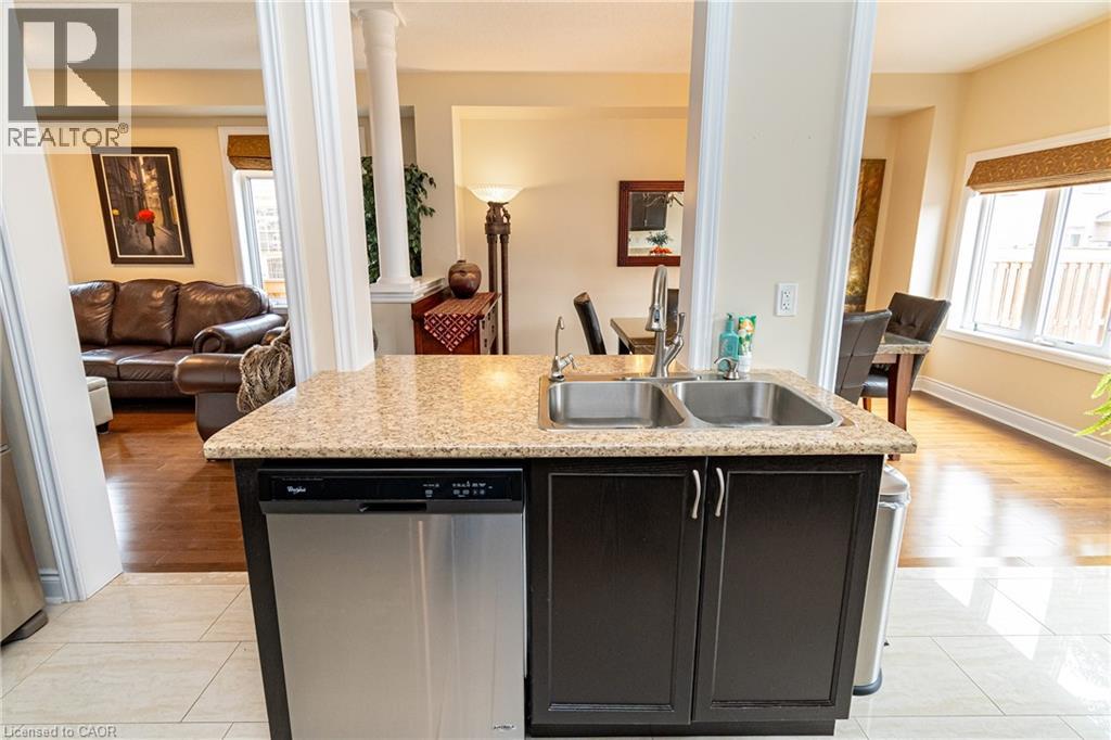 67 Forsyth Crescent, Barrie, Ontario  L4N 6R1 - Photo 13 - 40780375