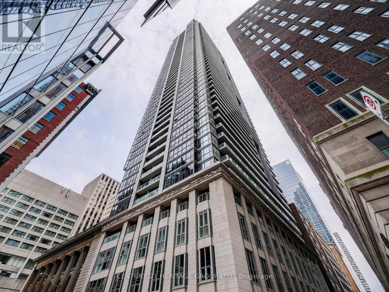 4805 - 70 TEMPERANCE STREET, Toronto, Ontario