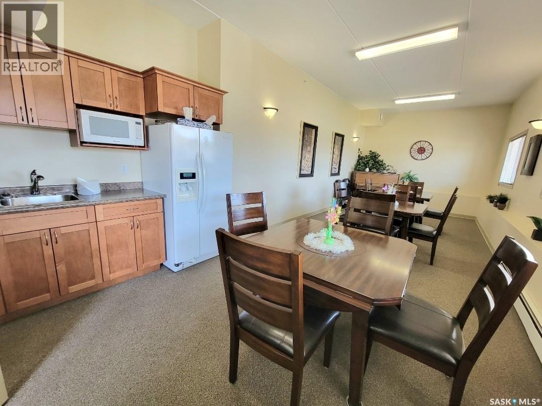 201 2 18th Street, Battleford, Saskatchewan  S0M 0E0 - Photo 17 - SK021281
