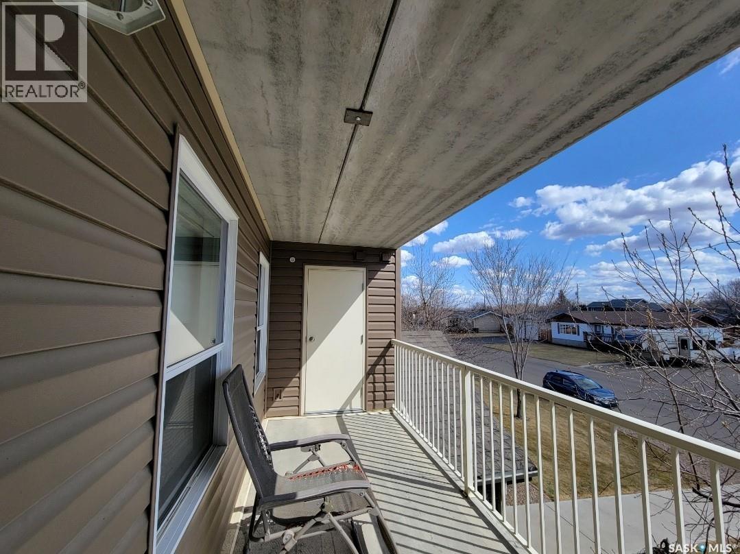 201 2 18th Street, Battleford, Saskatchewan  S0M 0E0 - Photo 23 - SK021281