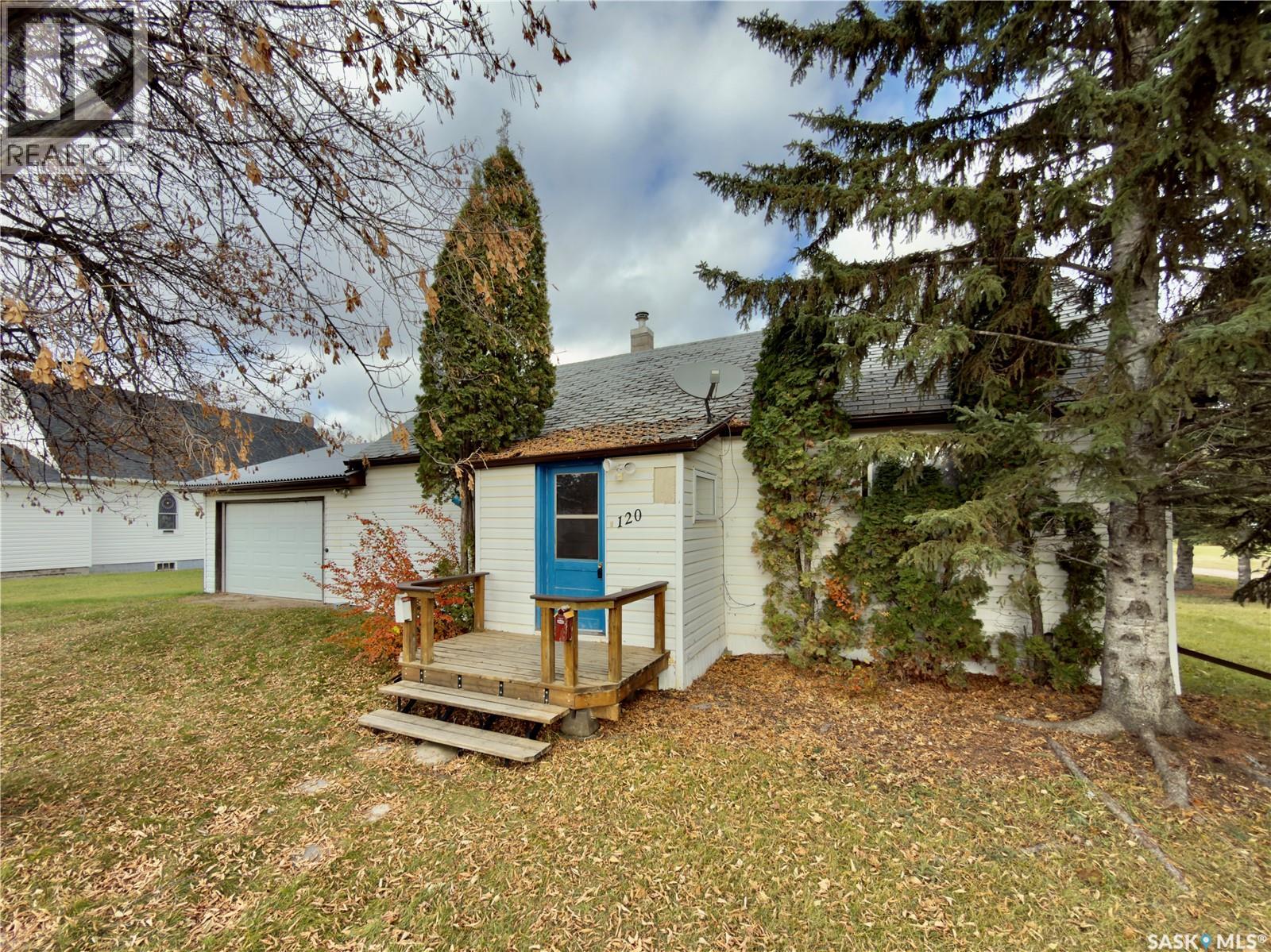 120 3rd Avenue, Margo, Saskatchewan  S0A 2M0 - Photo 1 - SK021279