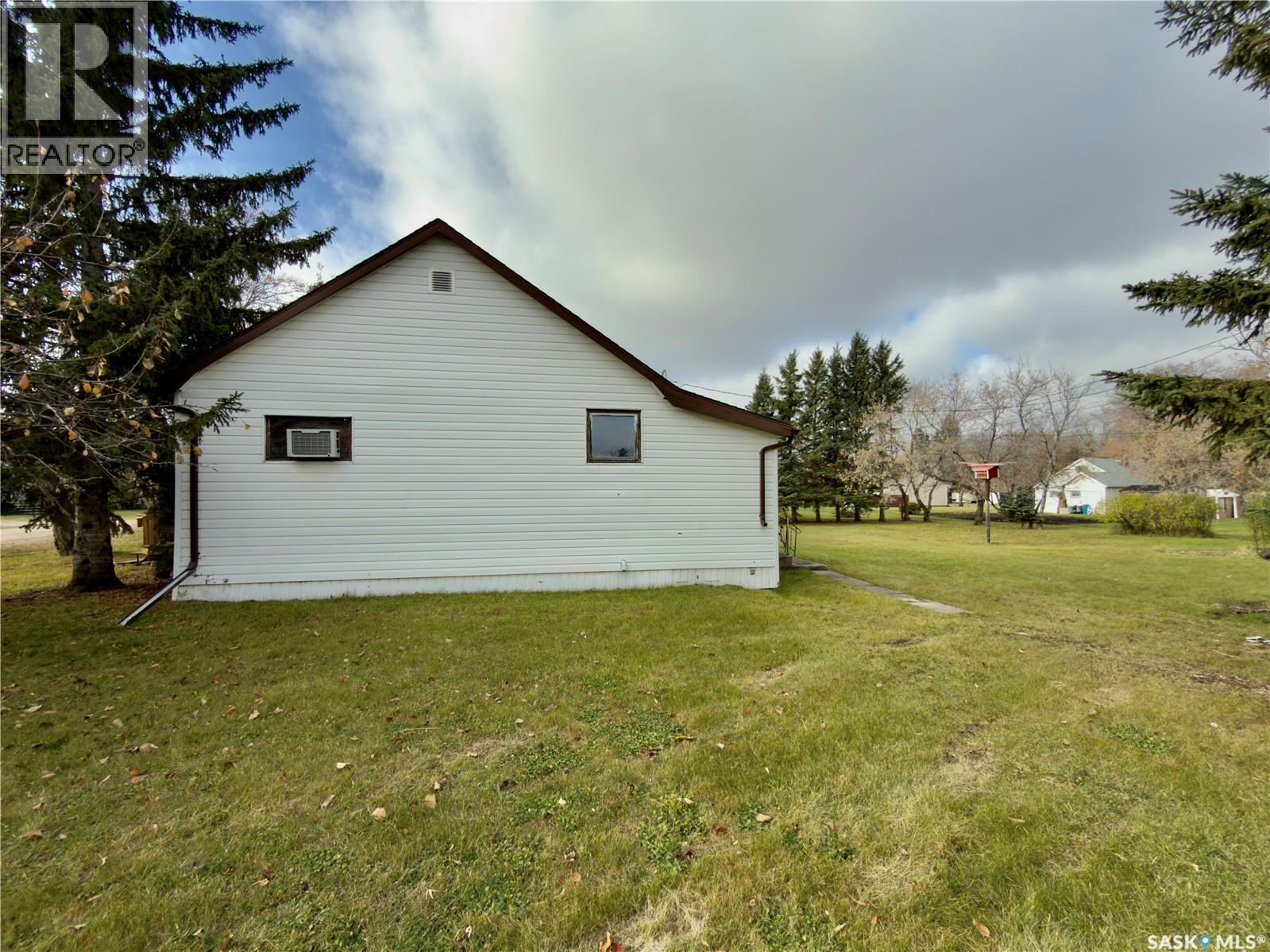 120 3rd Avenue, Margo, Saskatchewan  S0A 2M0 - Photo 34 - SK021279