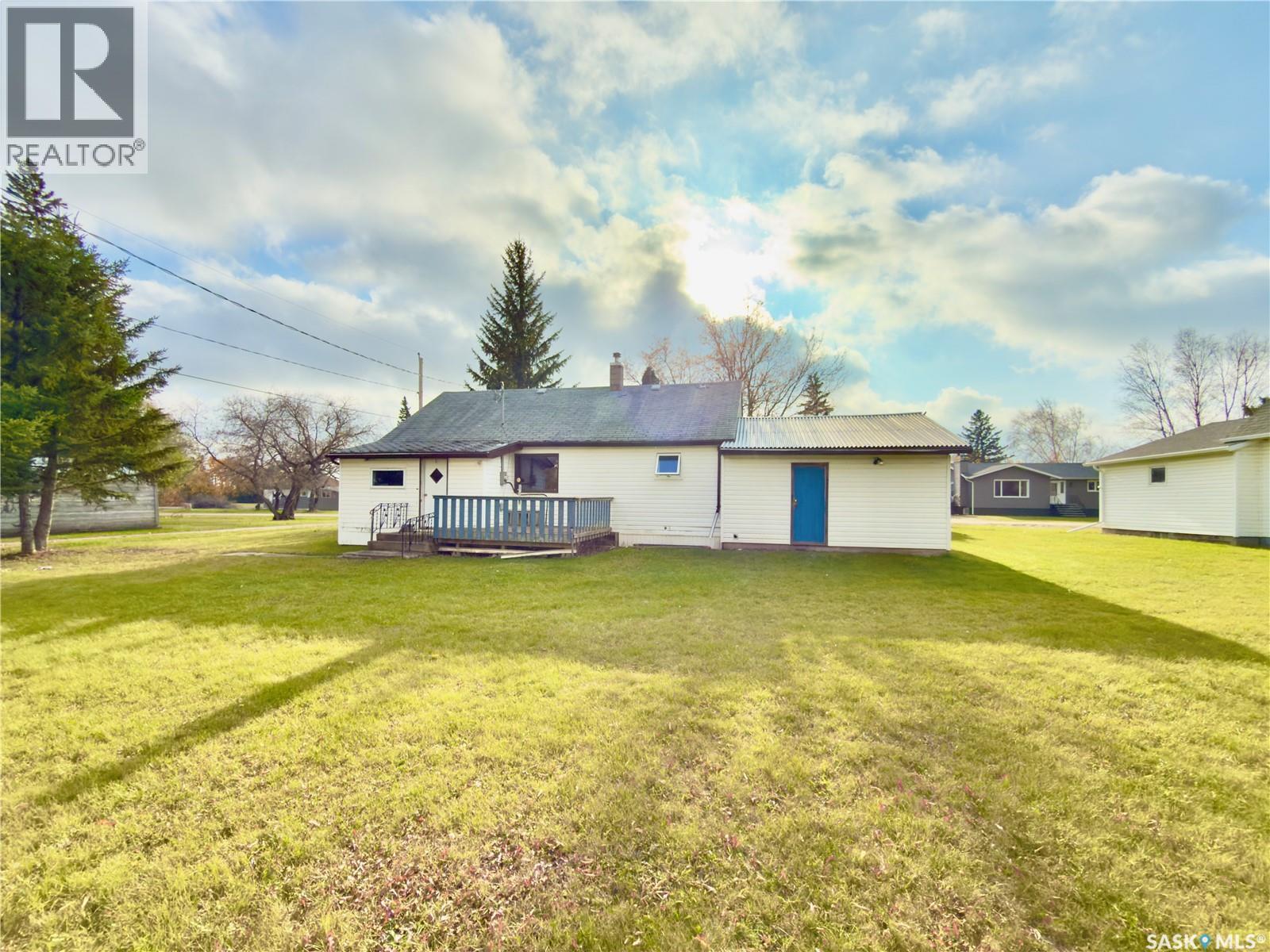 120 3rd Avenue, Margo, Saskatchewan  S0A 2M0 - Photo 36 - SK021279