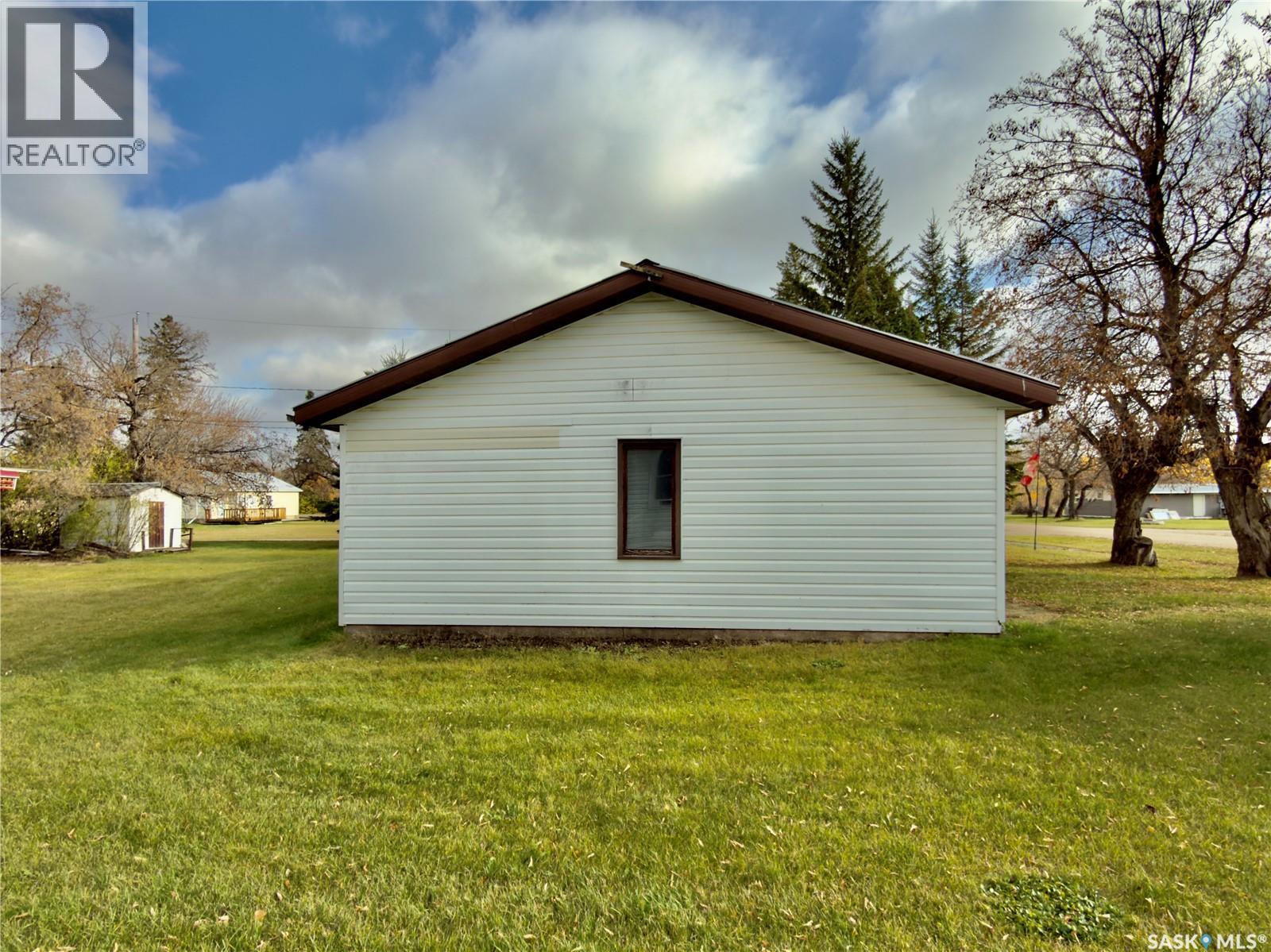 120 3rd Avenue, Margo, Saskatchewan  S0A 2M0 - Photo 38 - SK021279