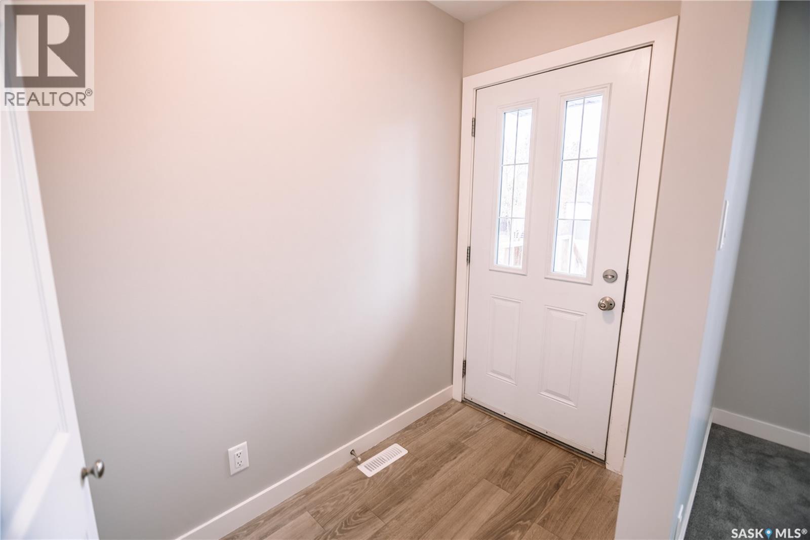 455 Toronto Street, Regina, Saskatchewan  S4R 1M5 - Photo 3 - SK021135
