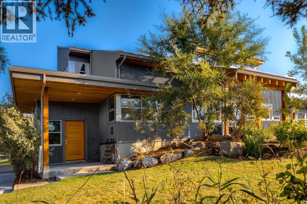 2 Deibert Close SW, High River, Alberta