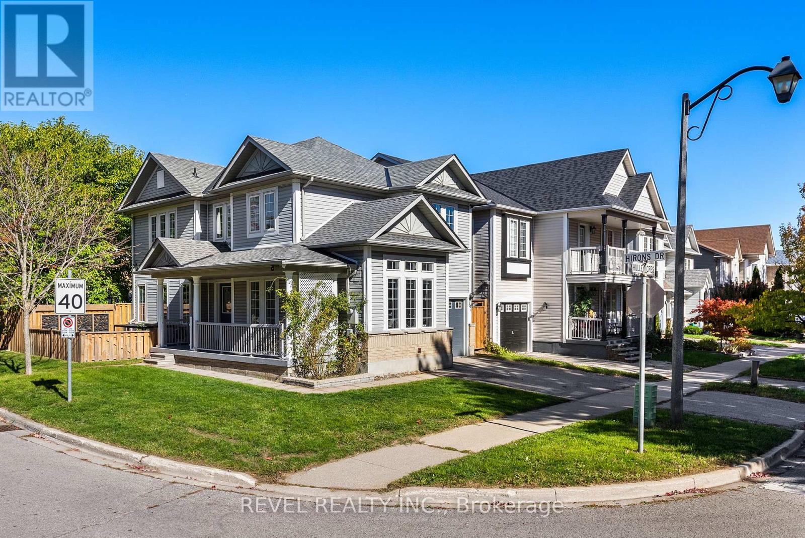 17 HIRONS DRIVE, Ajax, Ontario