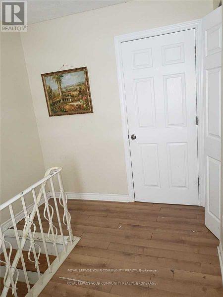 69 Samson Crescent, Toronto, Ontario  M1G 1N2 - Photo 3 - E12472122