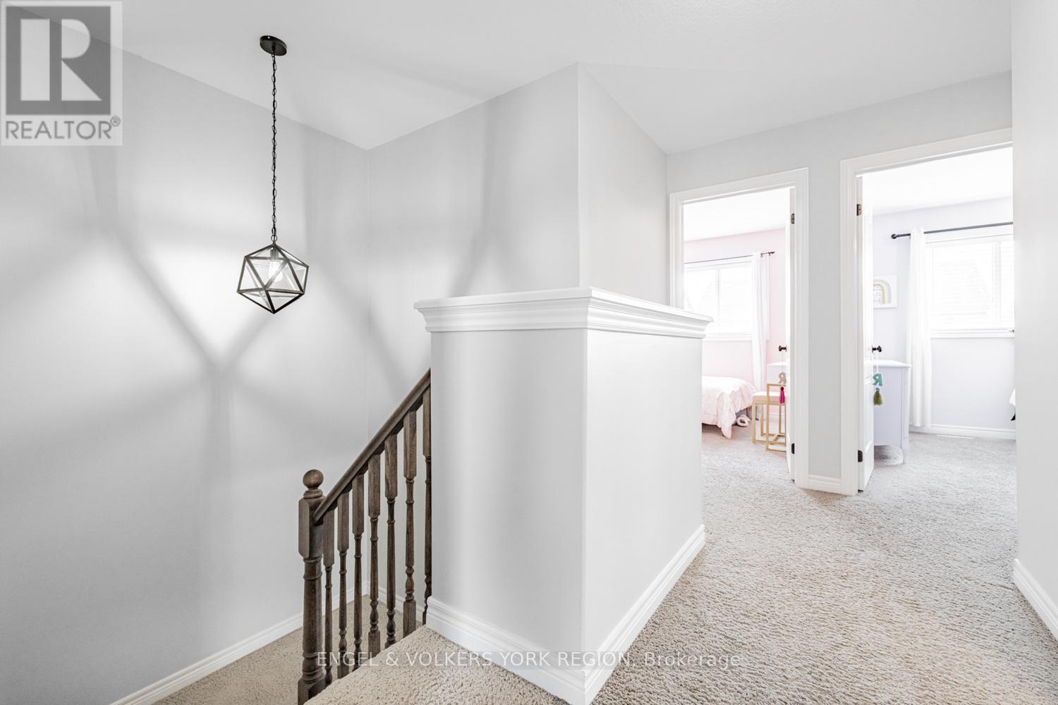 176 Banting Crescent, Essa (Angus), Ontario  L3W 0P3 - Photo 22 - N12472052