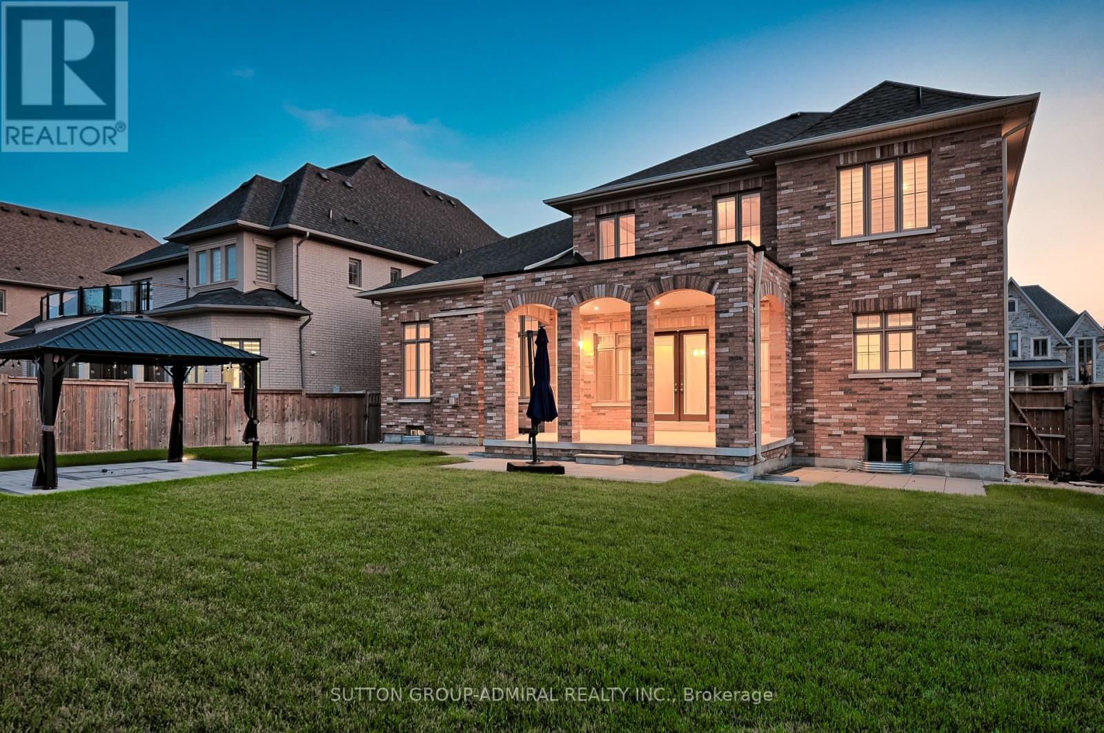 7 Kinghorn Road, King, Ontario  L7B 0M8 - Photo 2 - N12472070