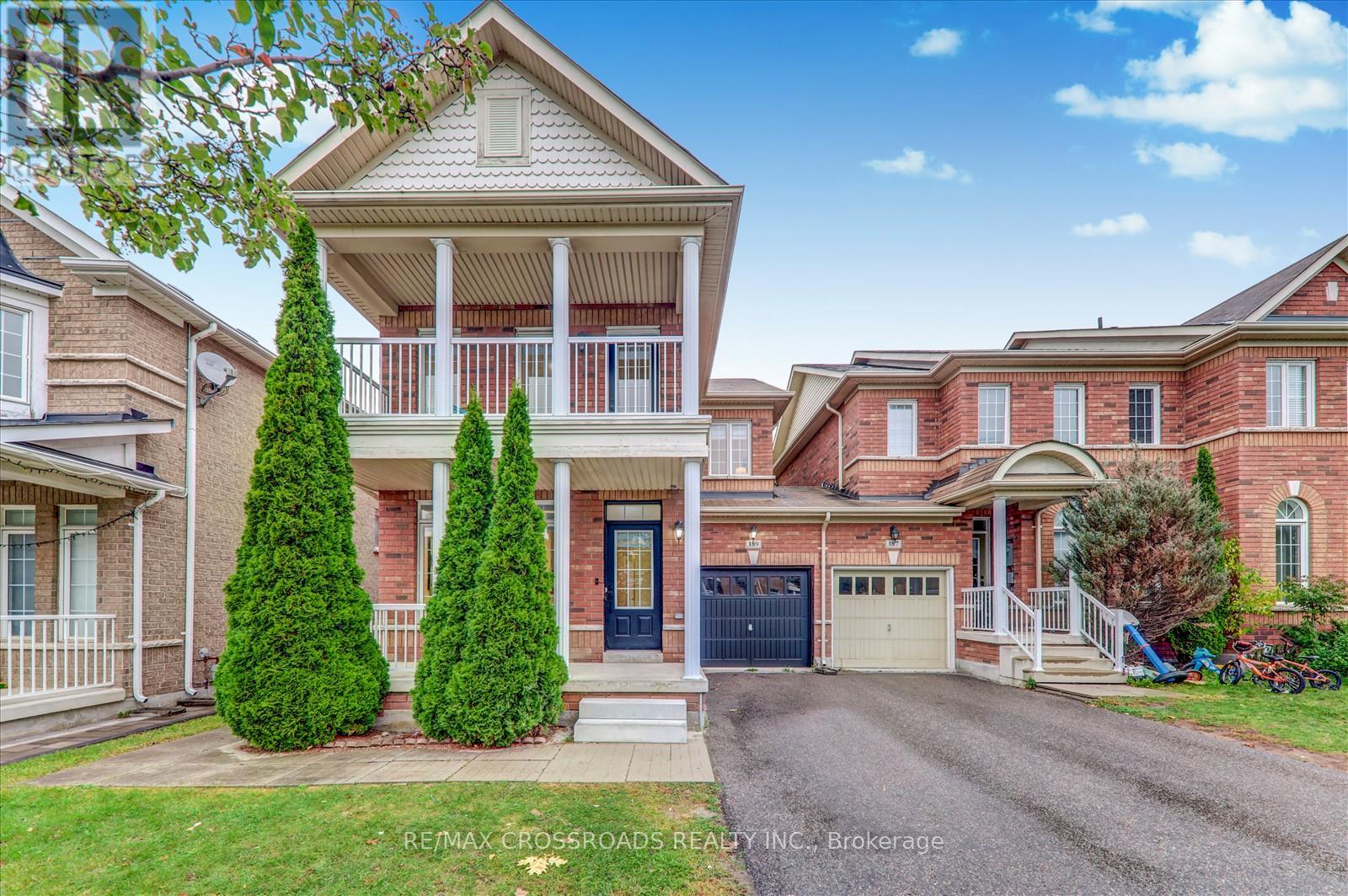189 Riverwalk Drive, Markham (Box Grove), Ontario  L6B 0G6 - Photo 1 - N12472079