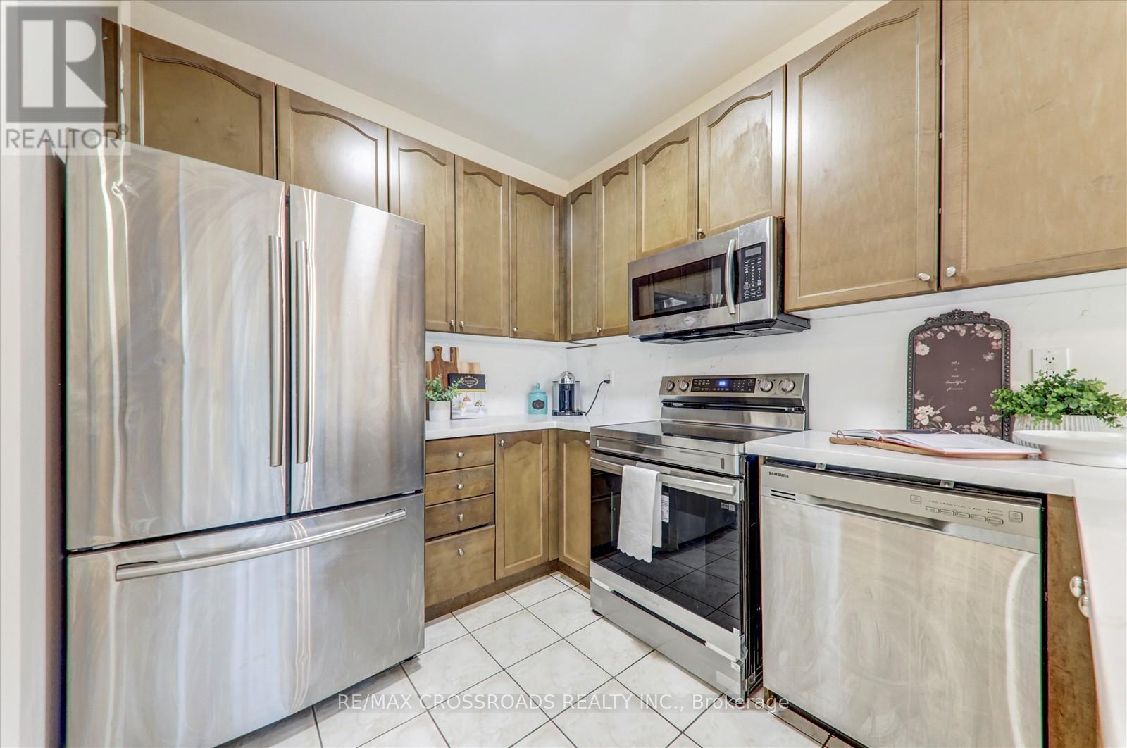 189 Riverwalk Drive, Markham (Box Grove), Ontario  L6B 0G6 - Photo 20 - N12472079