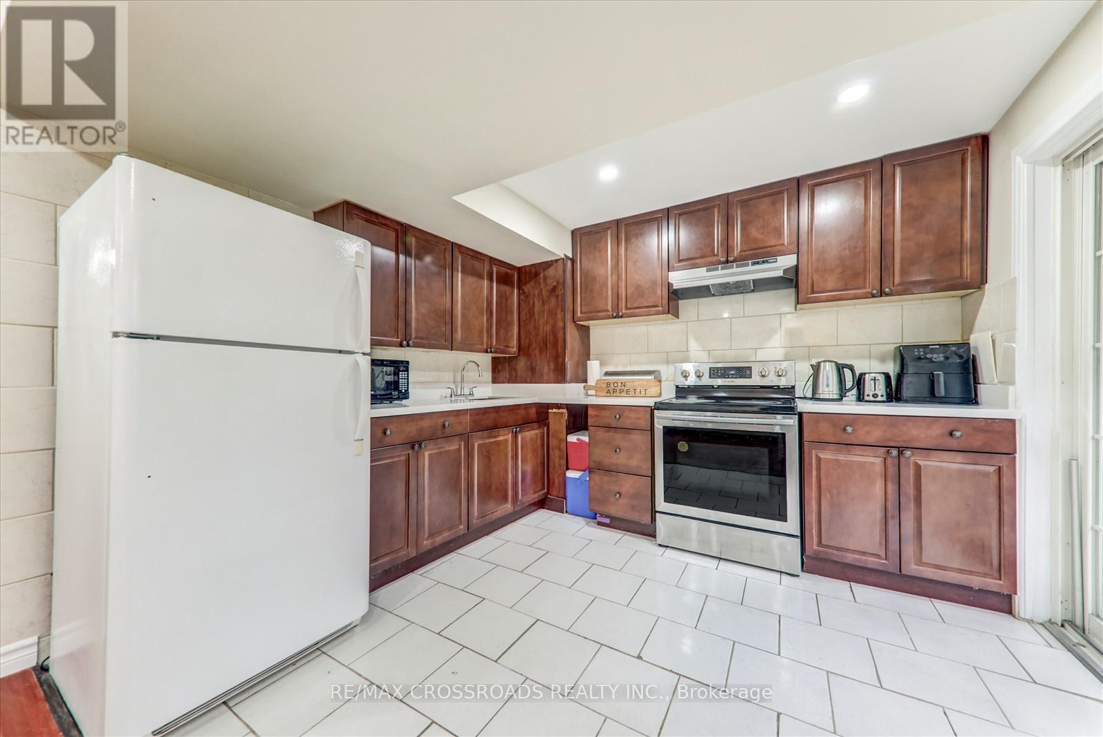189 Riverwalk Drive, Markham (Box Grove), Ontario  L6B 0G6 - Photo 37 - N12472079
