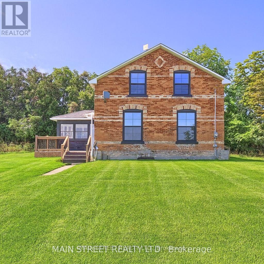 1579 Gilford Road, Innisfil, Ontario  L0L 1R0 - Photo 3 - N12472093