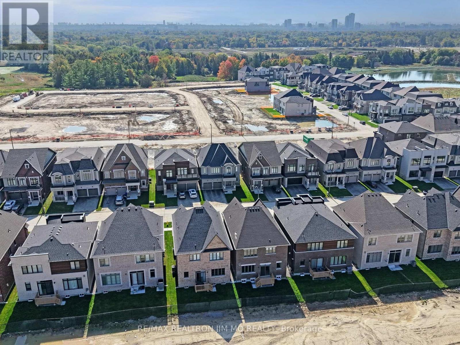 20 Nanhai Avenue, Markham, Ontario  L6C 3M9 - Photo 23 - N12472098