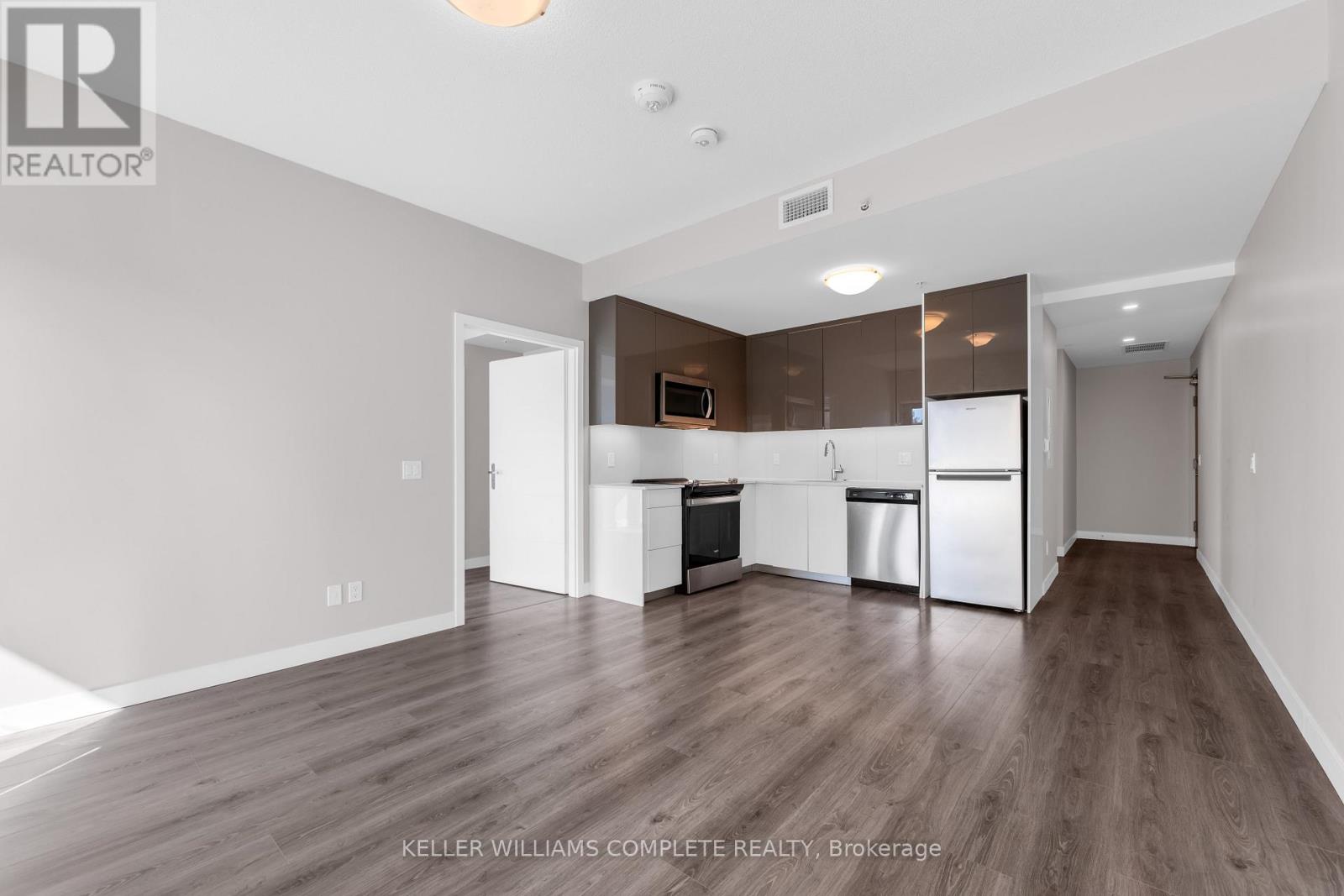 307 - 60 Frederick Street, Kitchener, Ontario  N2H 0C7 - Photo 7 - X12471998