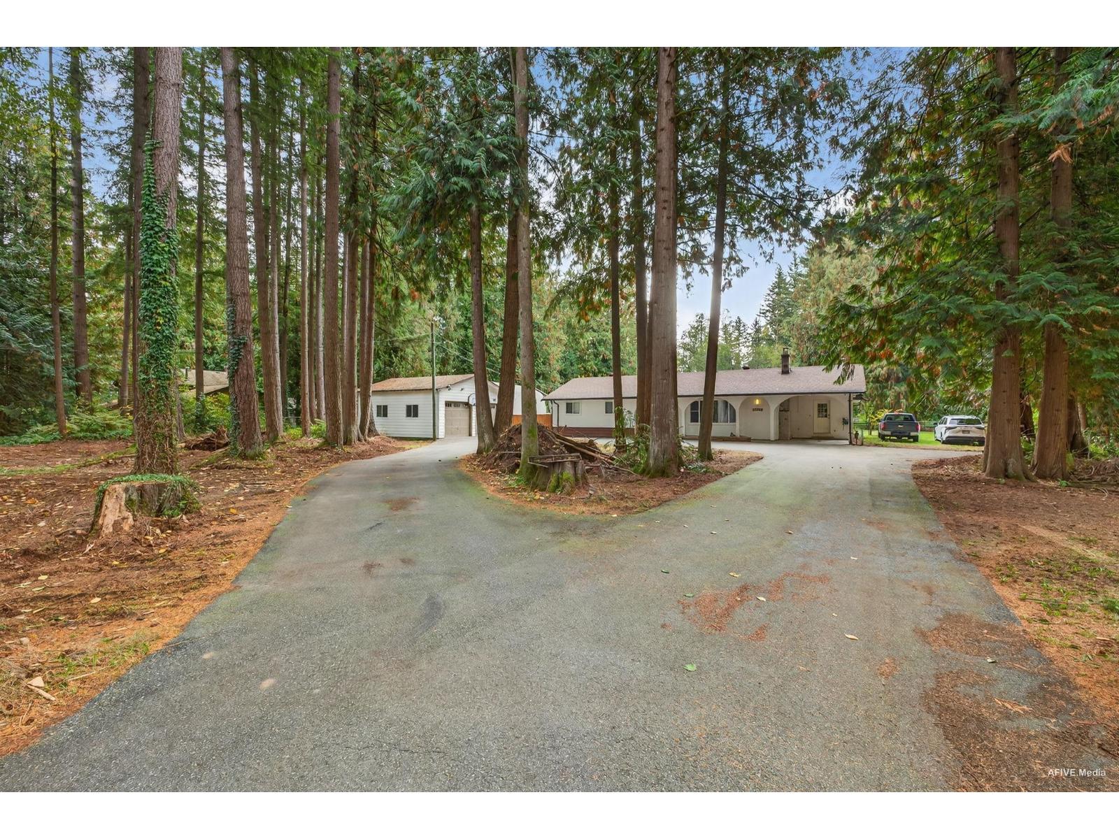 25160 54 Avenue, Langley, British Columbia  V4W 1T3 - Photo 3 - R3059551