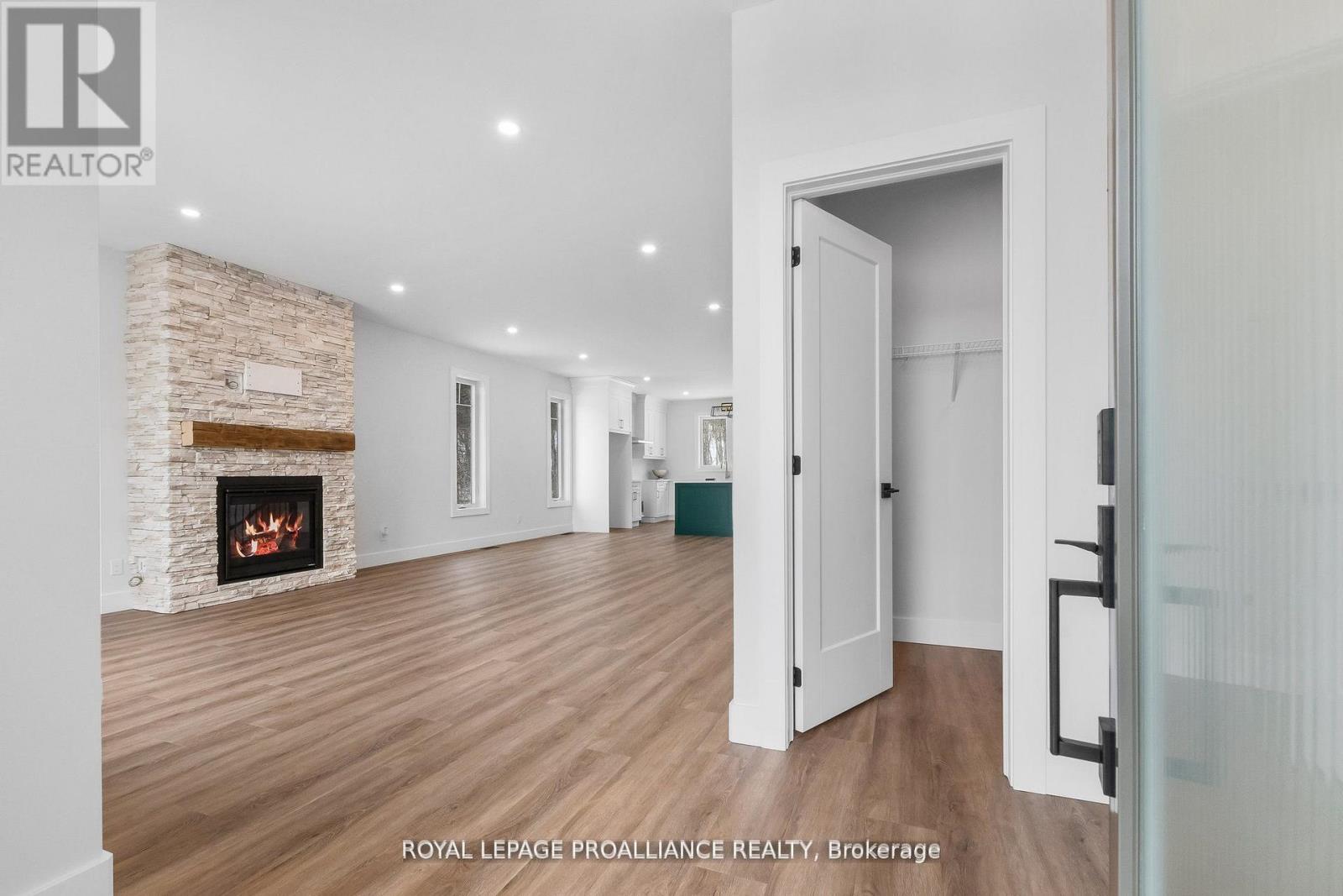 38 Riverside Trail, Trent Hills, Ontario  K0L 1L0 - Photo 8 - X12472139