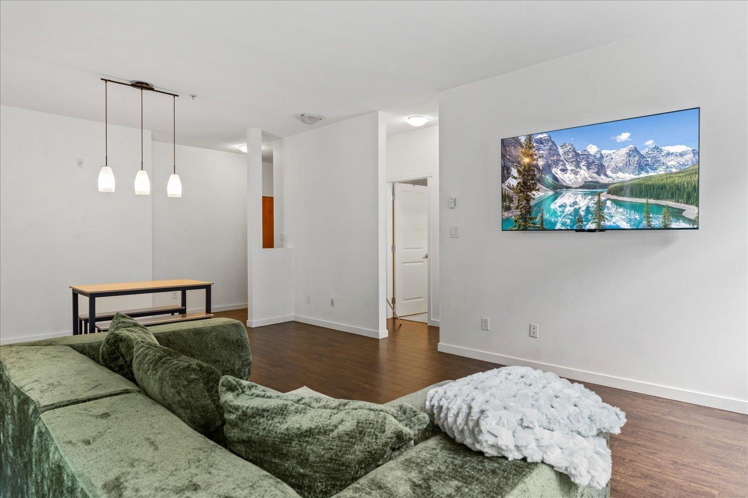 308 33328 E Bourquin Crescent, Abbotsford, British Columbia  V2S 1Y1 - Photo 6 - R3059664