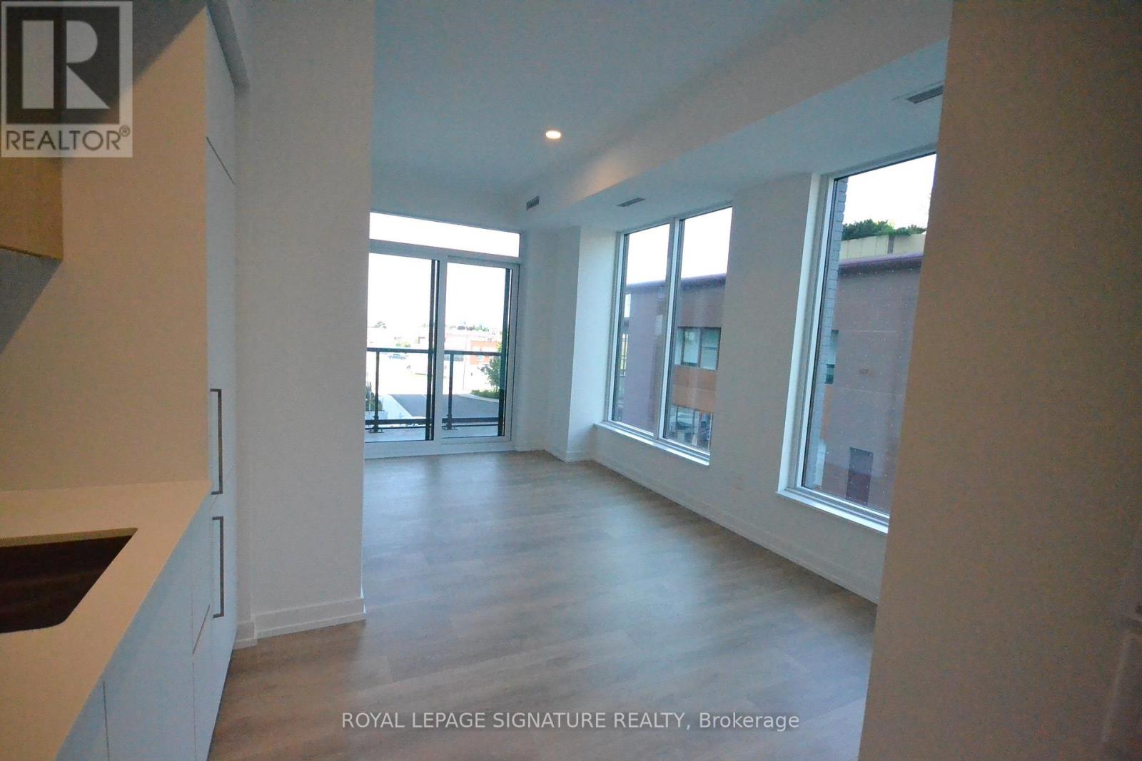 307 - 1100 Sheppard Avenue W, Toronto, Ontario  M3K 0E4 - Photo 5 - W12472017
