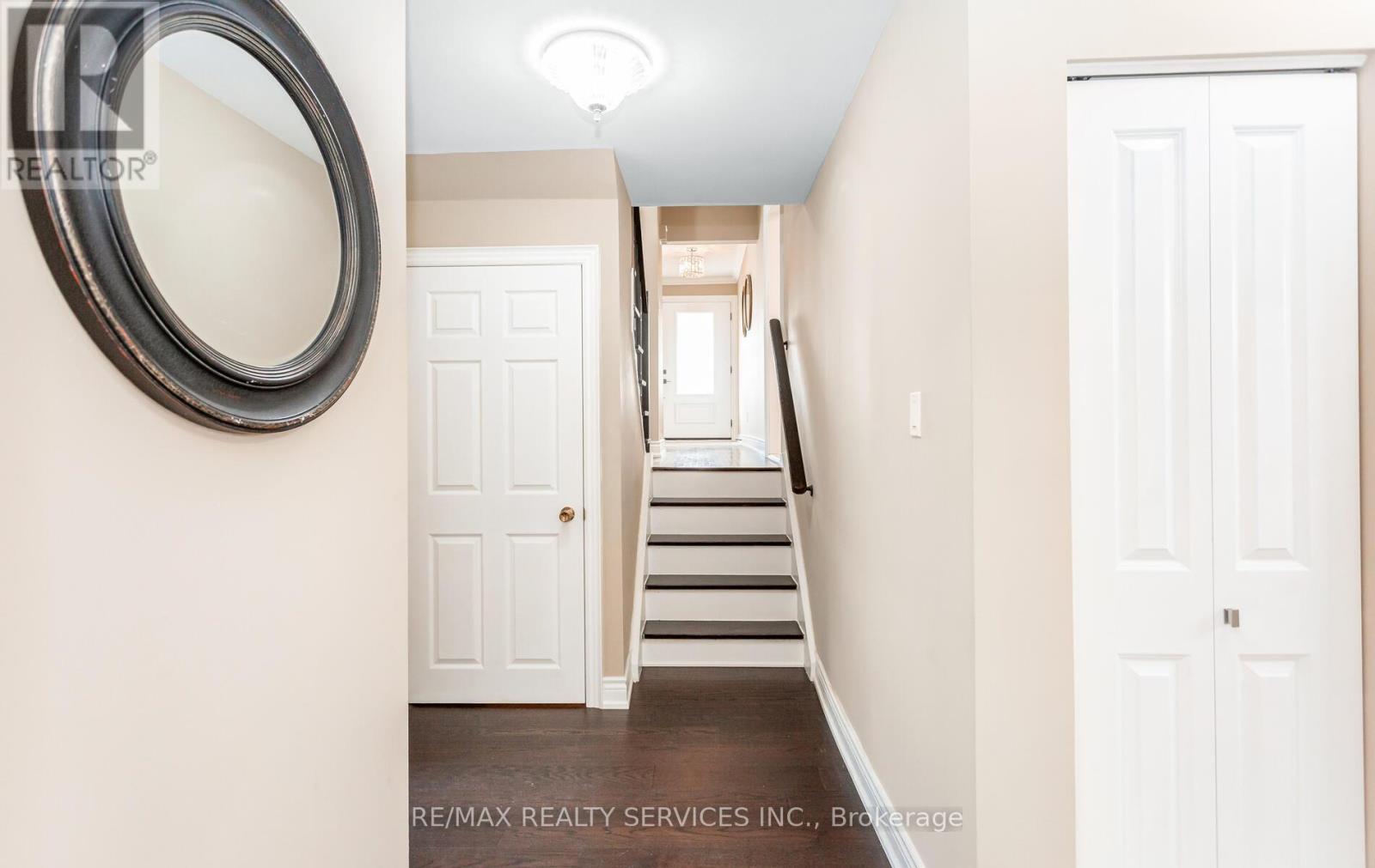 17 Croydon Court, Brampton, Ontario  L6T 1Y3 - Photo 22 - W12472029