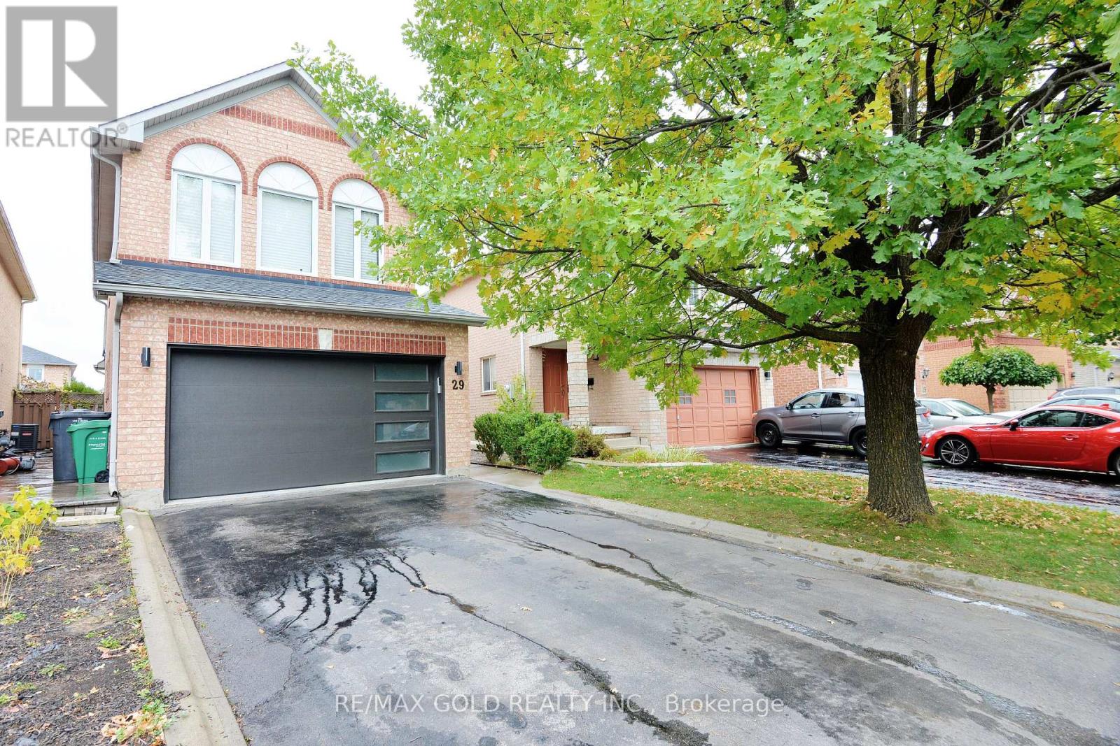 29 TRAILRIDGE DRIVE, Brampton, Ontario