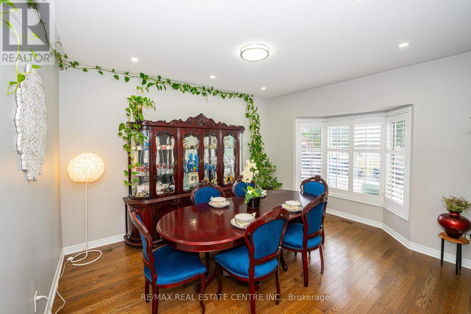 60 Sleightholme Crescent, Brampton, Ontario  L6P 3E7 - Photo 12 - W12472121