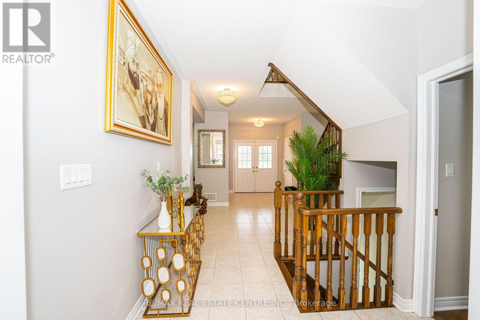 60 Sleightholme Crescent, Brampton, Ontario  L6P 3E7 - Photo 15 - W12472121