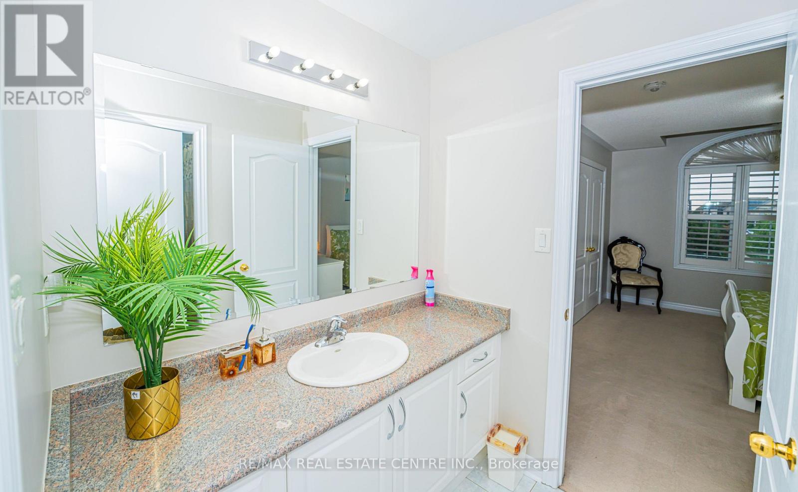 60 Sleightholme Crescent, Brampton, Ontario  L6P 3E7 - Photo 38 - W12472121