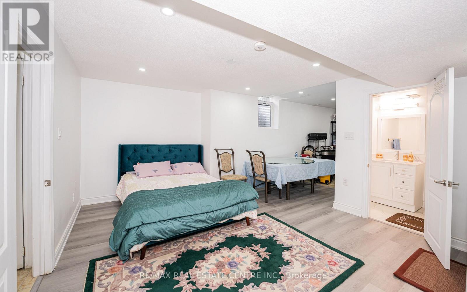 60 Sleightholme Crescent, Brampton, Ontario  L6P 3E7 - Photo 46 - W12472121