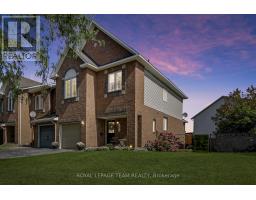 2001 DUNOLLIE CRESCENT, Ottawa, Ontario