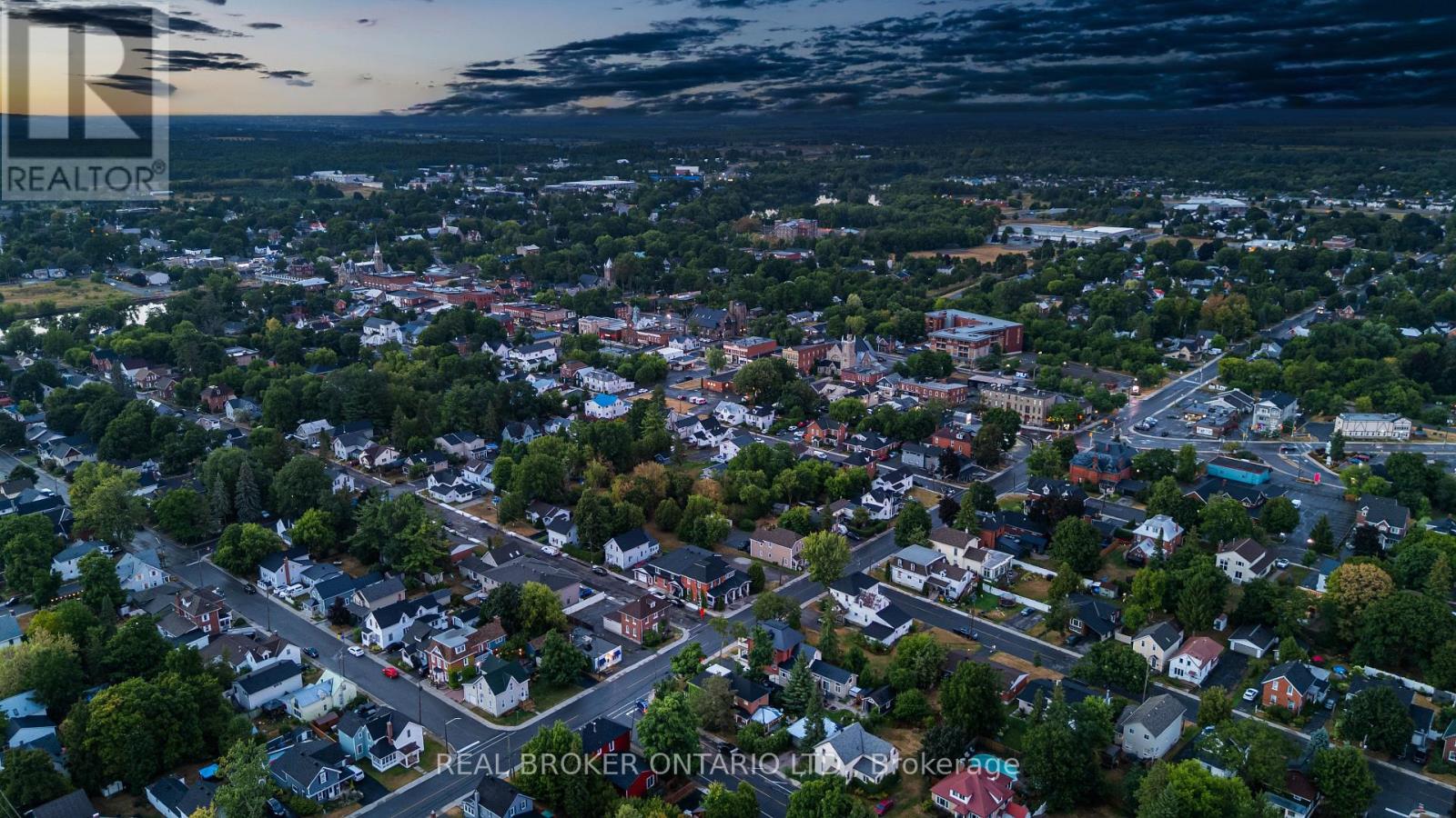 74 Lake Avenue W, Carleton Place, Ontario  K7C 1L6 - Photo 47 - X12472163