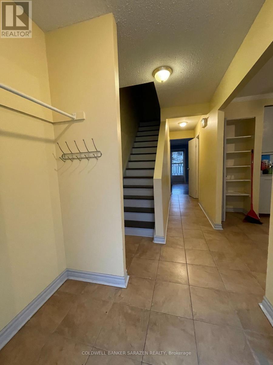10 - 4868 Hendon Way, Ottawa, Ontario  K1J 8T1 - Photo 13 - X12472178